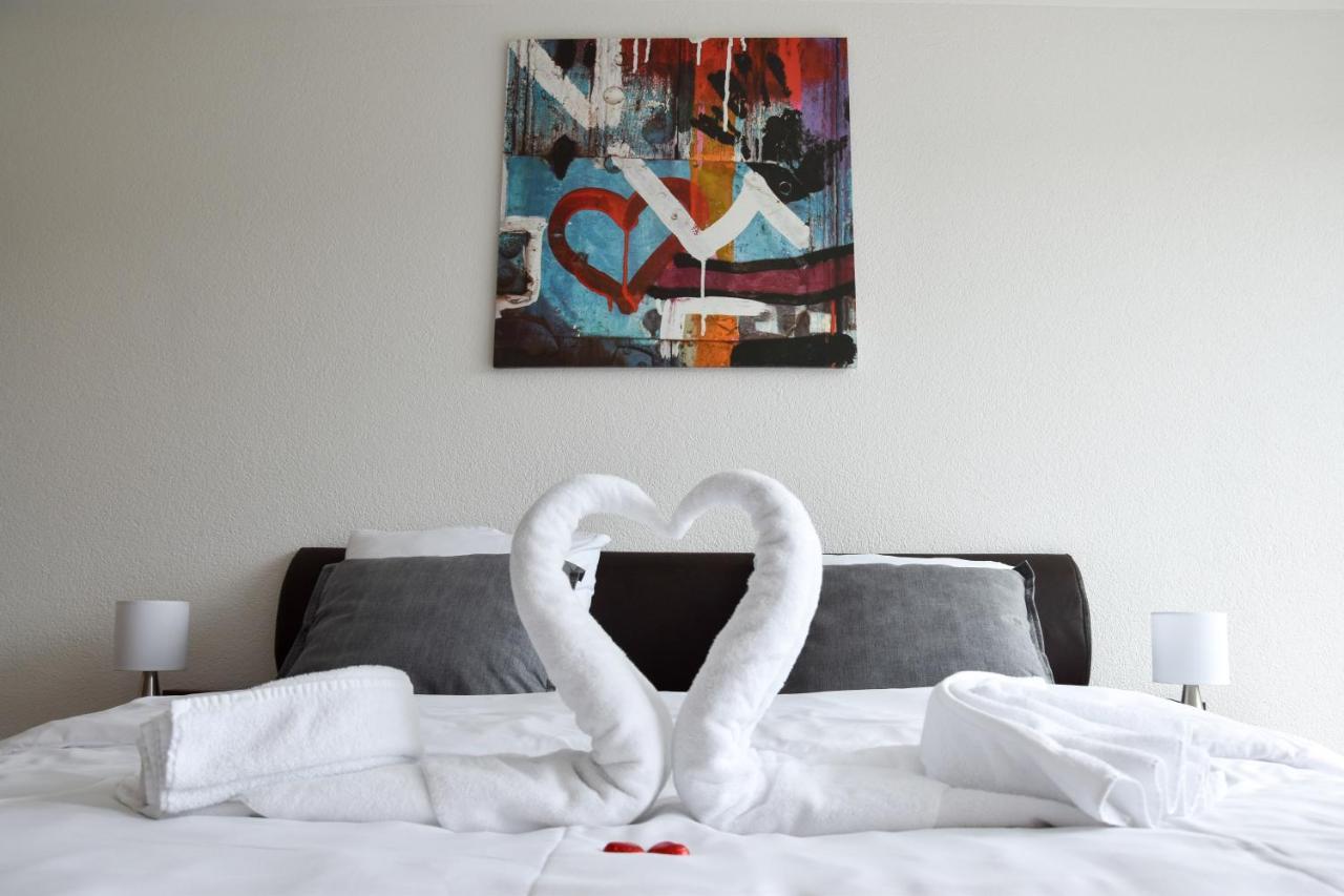 Chez Julia Apartment Tramelan Luaran gambar